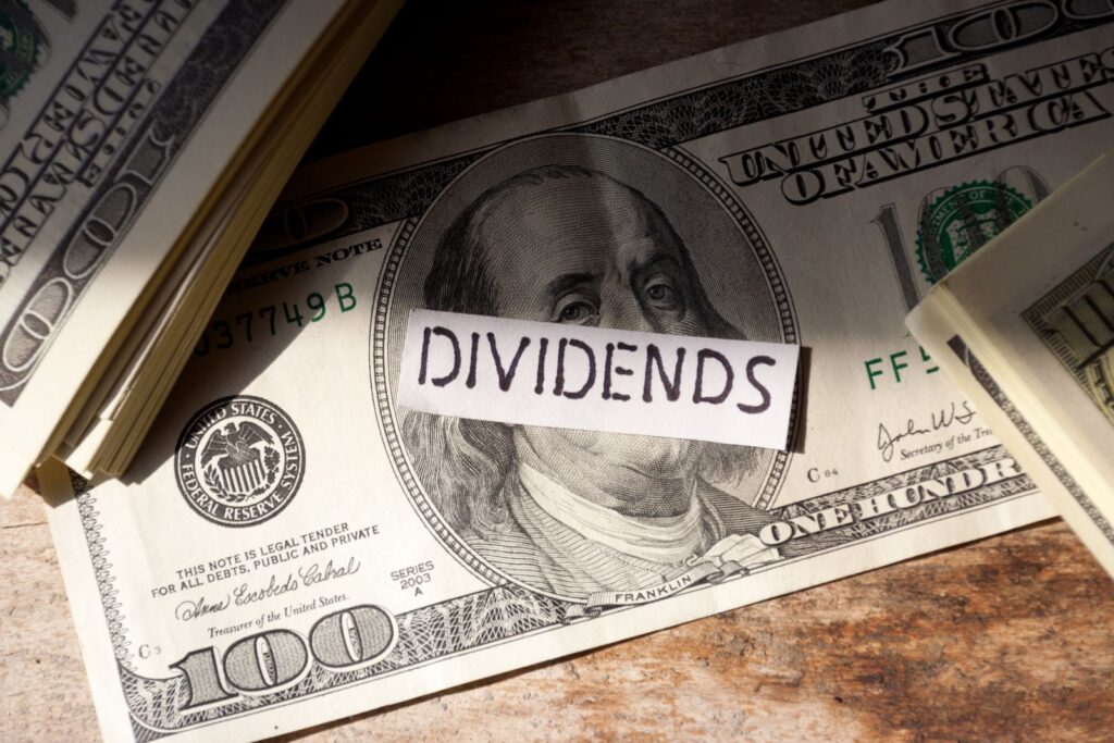 Top 2 Energy Dividend Stocks for November 2024